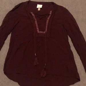 maroon flowy top
